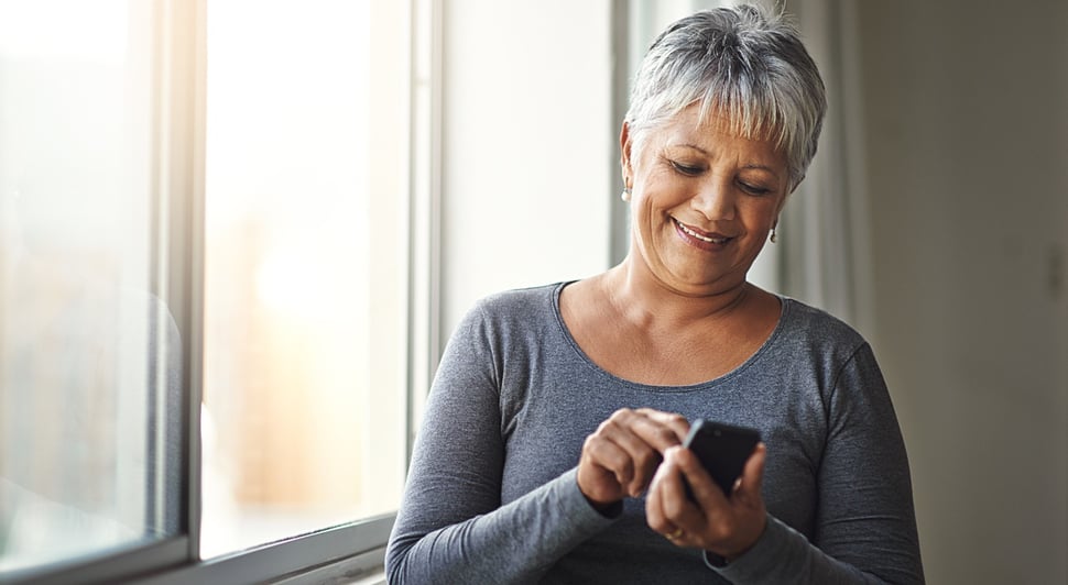 woman_on_mobile_phone.jpg