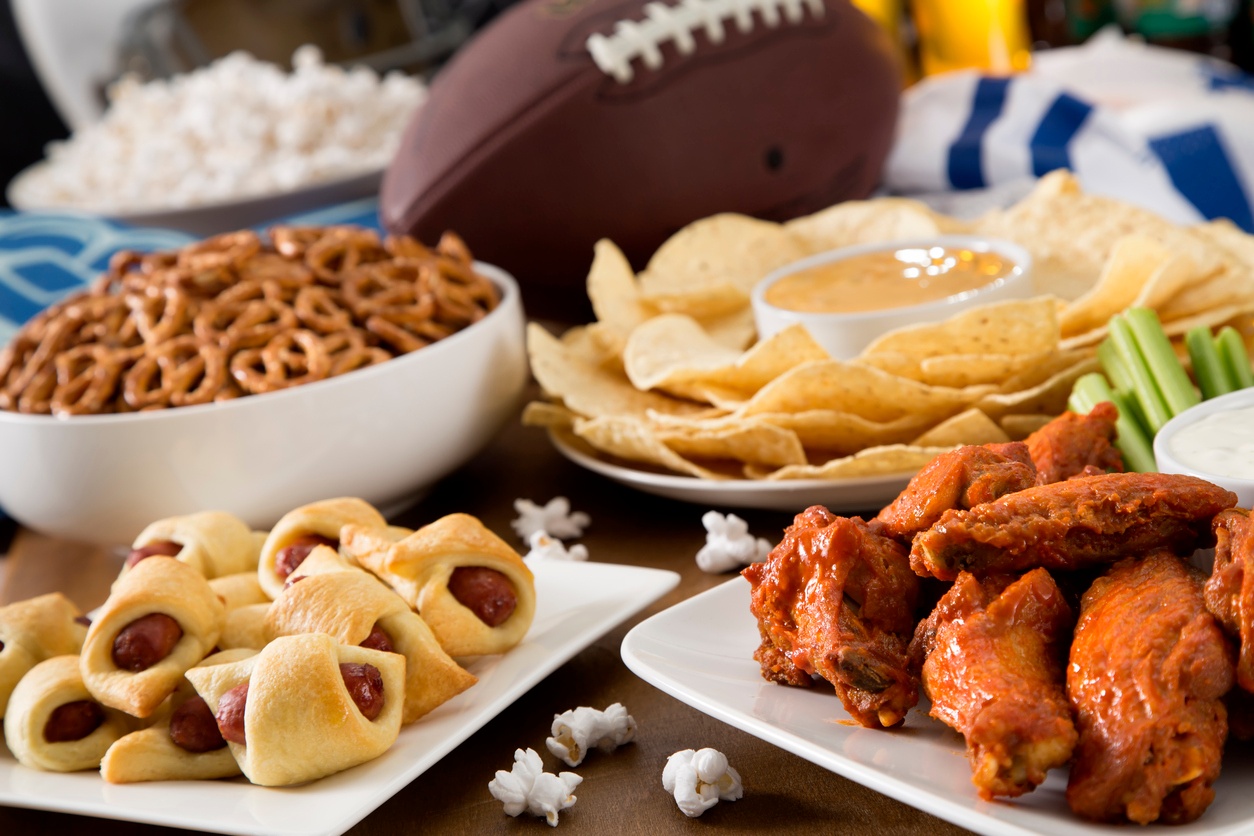 Why the Ideal Super Bowl Party Is a Party of One